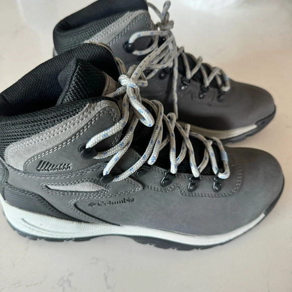 Columbia Newton Ridge Waterproof Hiking boots Size: 10.5 - Picture 4 of 7